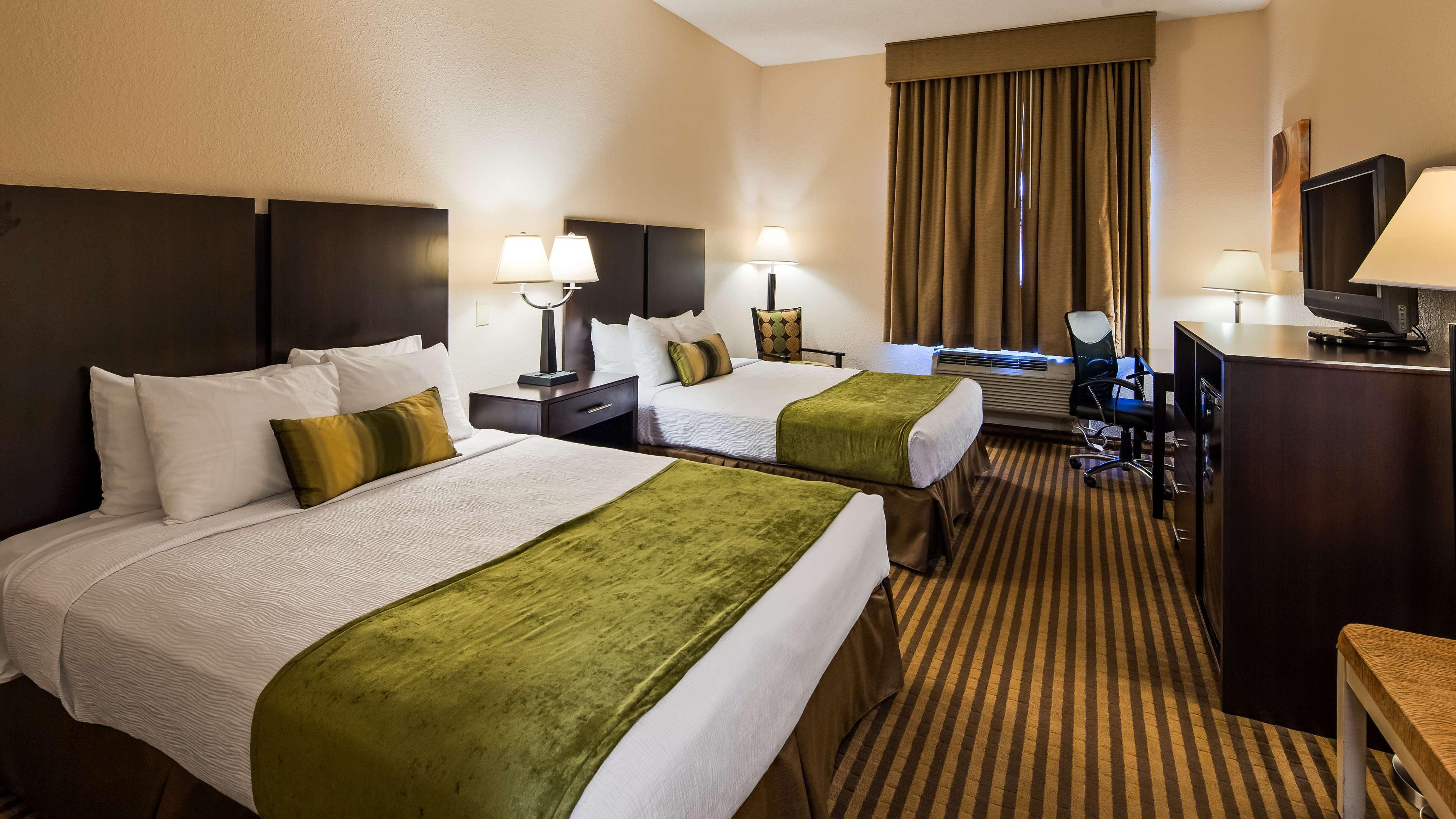 סוואנסבורו Best Western Plus Silvercreek Inn מראה חיצוני תמונה