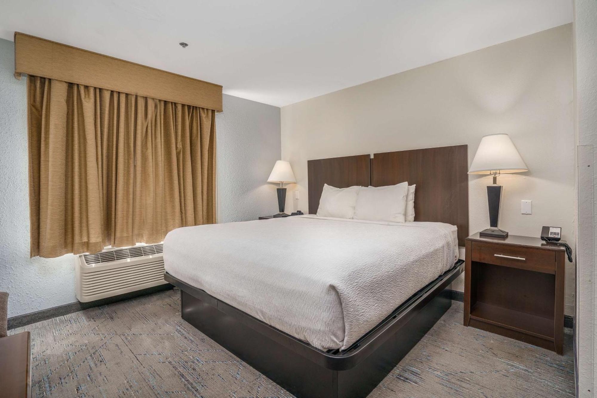 סוואנסבורו Best Western Plus Silvercreek Inn מראה חיצוני תמונה