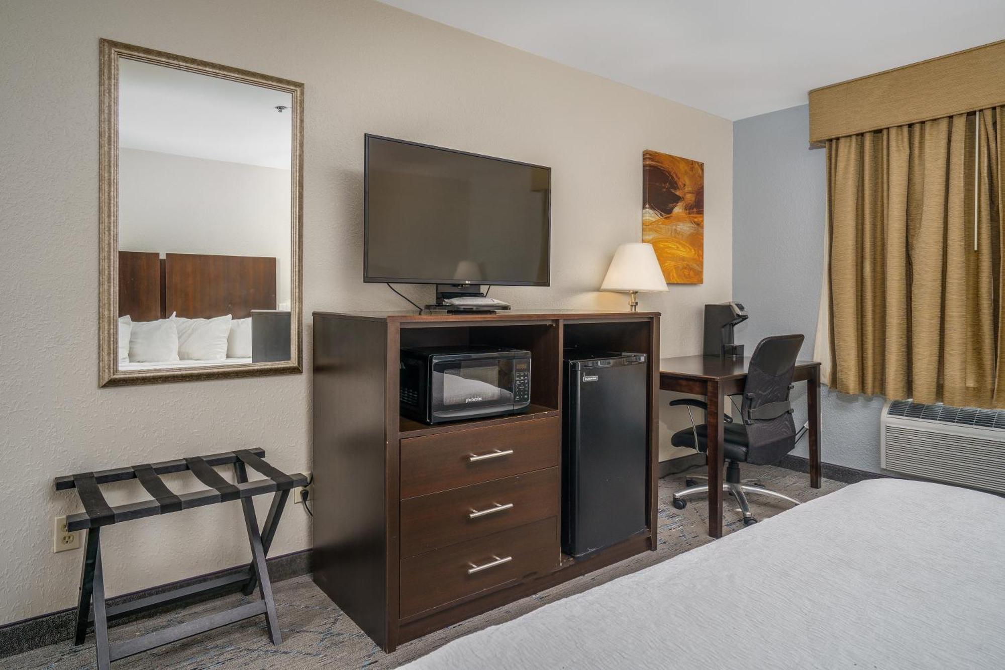 סוואנסבורו Best Western Plus Silvercreek Inn מראה חיצוני תמונה