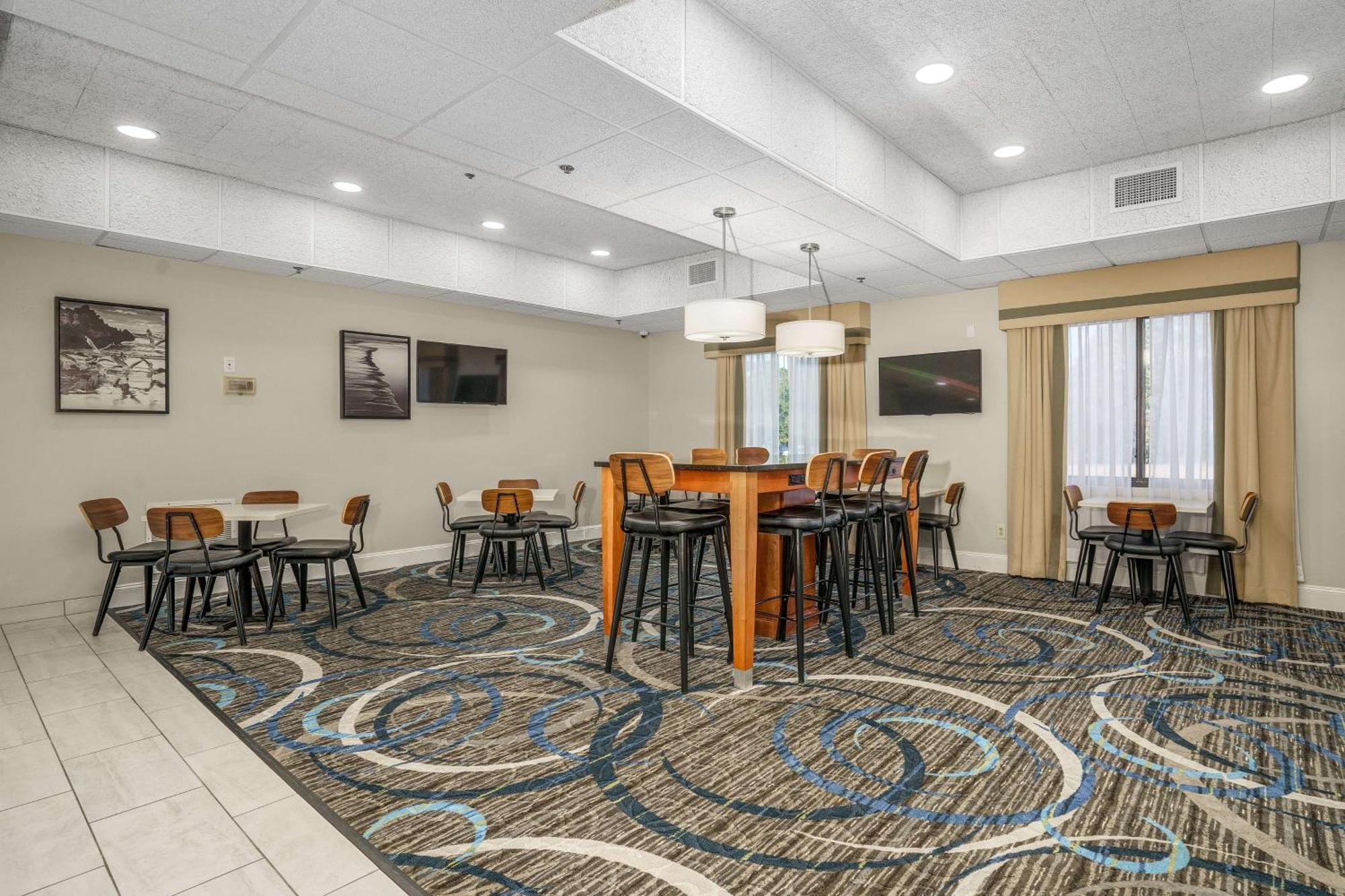 סוואנסבורו Best Western Plus Silvercreek Inn מראה חיצוני תמונה